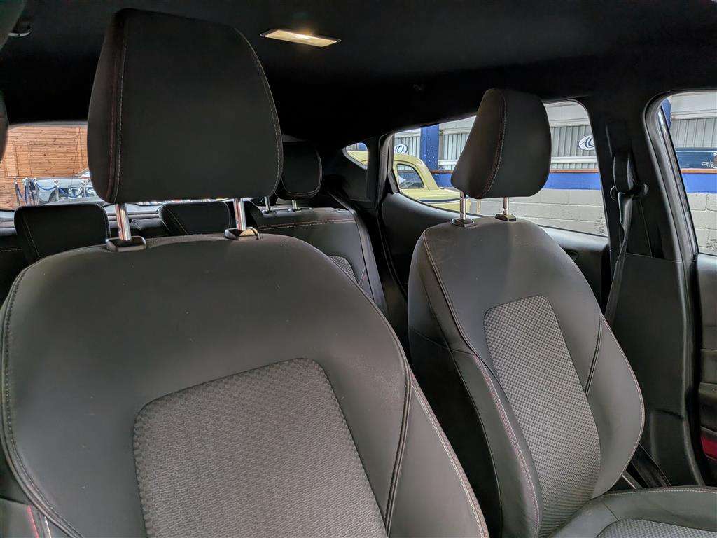 <p>2018 FORD FIESTA ST-LINE TURBO</p>