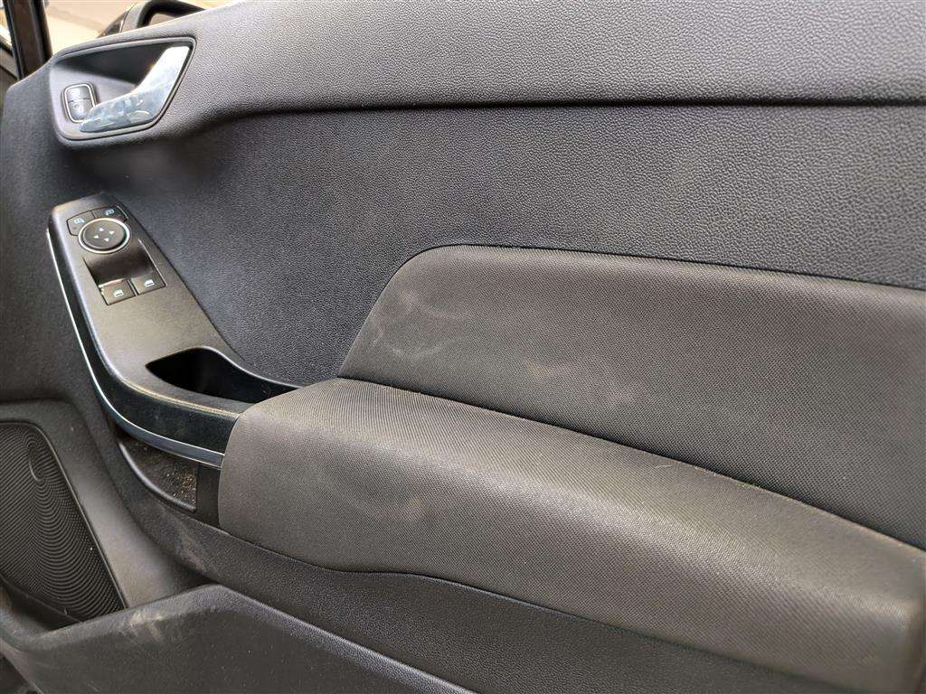 <p>2018 FORD FIESTA ST-LINE TURBO</p>