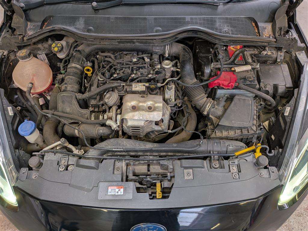 <p>2018 FORD FIESTA ST-LINE TURBO</p>