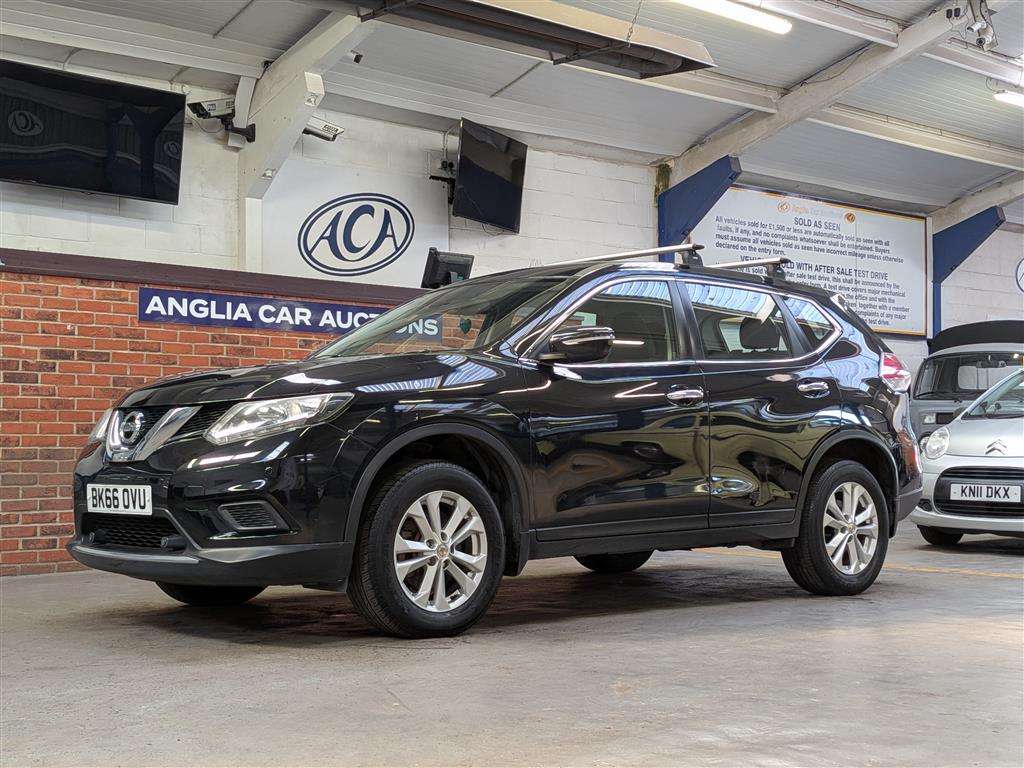 <p>2016 NISSAN X-TRAIL VISIA DCI</p>