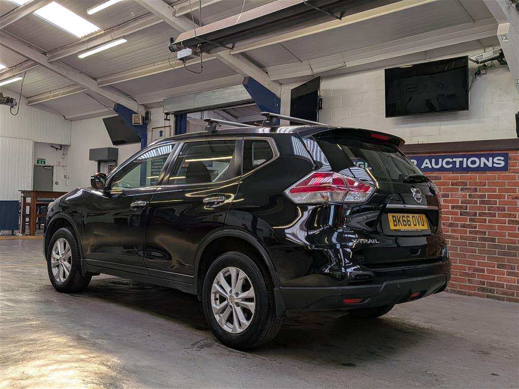 <p>2016 NISSAN X-TRAIL VISIA DCI</p>