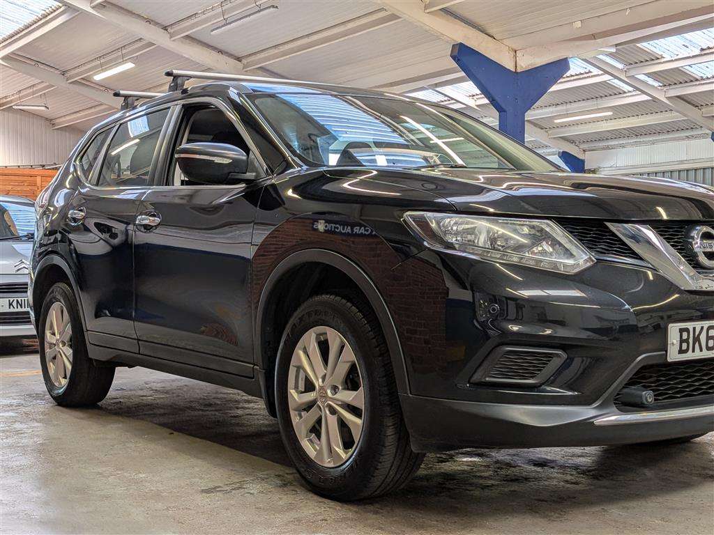 <p>2016 NISSAN X-TRAIL VISIA DCI</p>