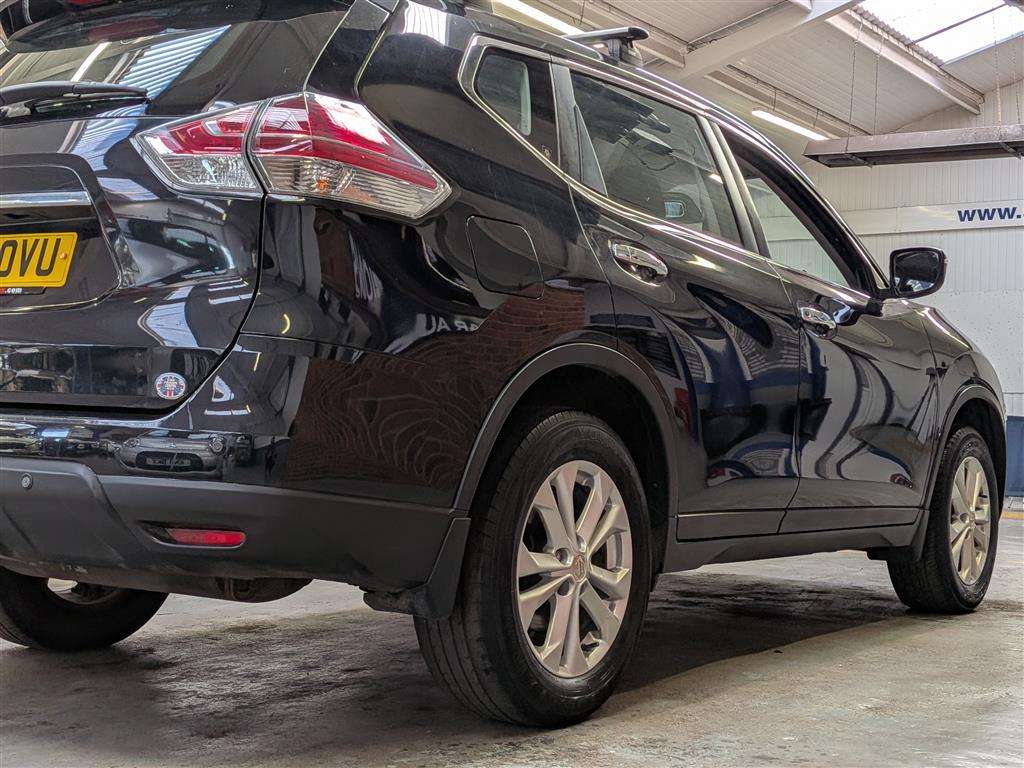 <p>2016 NISSAN X-TRAIL VISIA DCI</p>