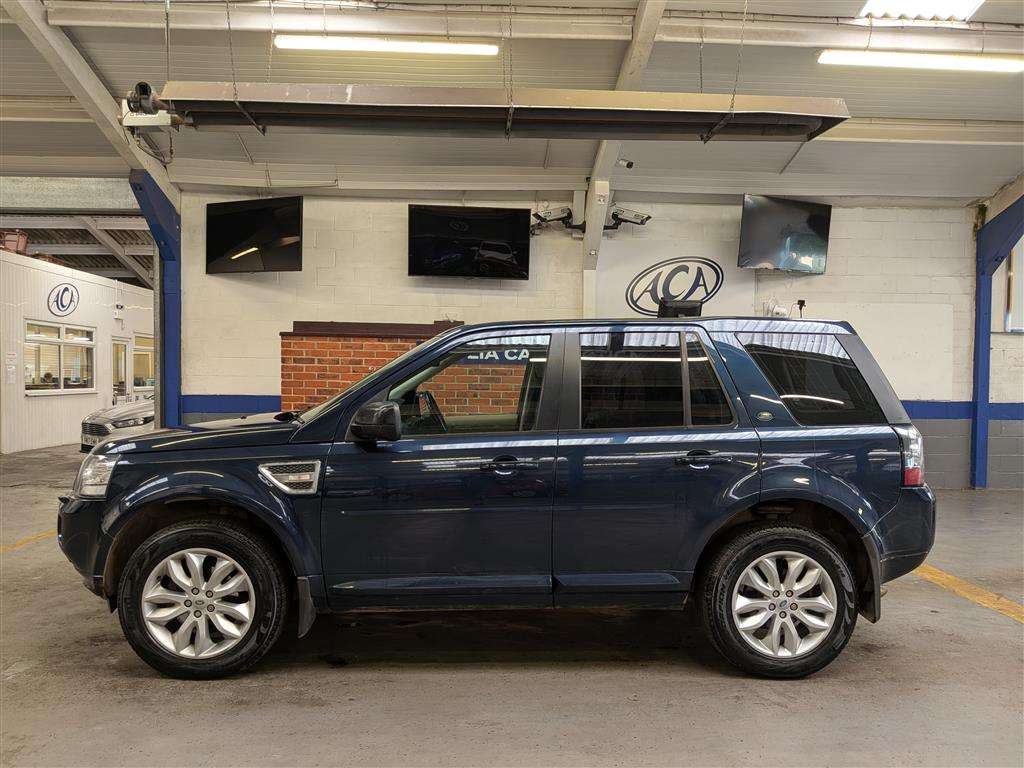 <p>2012 LAND ROVER FREELANDER HSE SD4 AUTO</p>