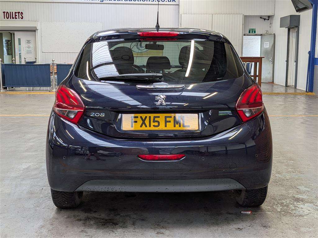 <p>2015 PEUGEOT 208</p>