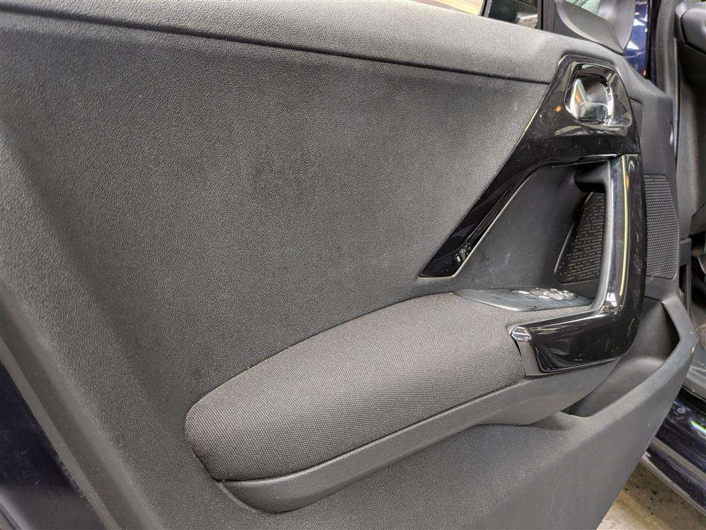 <p>2015 PEUGEOT 208</p>