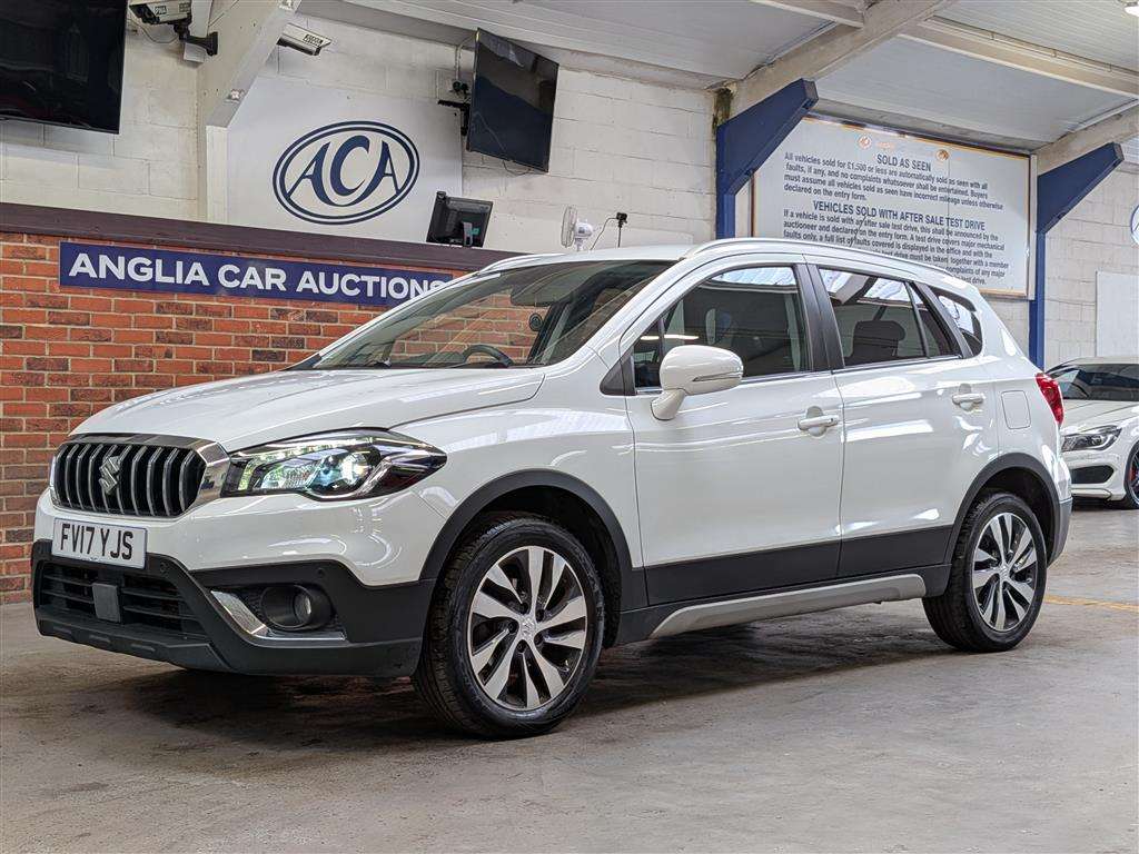<p>2017 SUZUKI SX4 S-CROSS SZ-T B-JET AL</p>