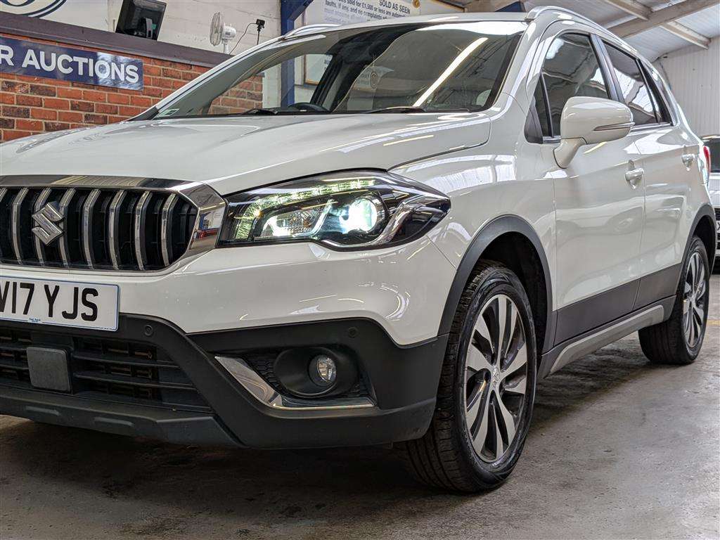 <p>2017 SUZUKI SX4 S-CROSS SZ-T B-JET AL</p>