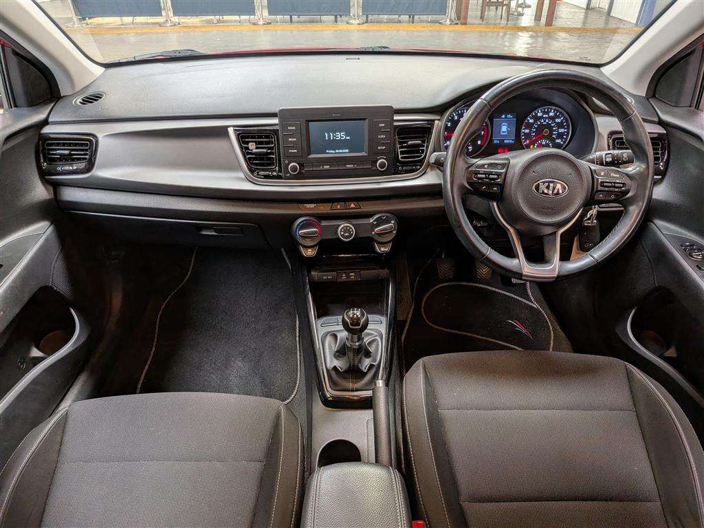 <p>2017 KIA RIO 2</p>