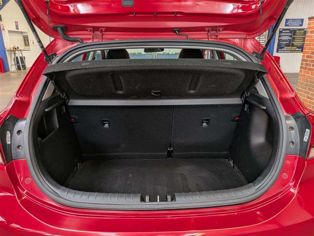 <p>2017 KIA RIO 2</p>