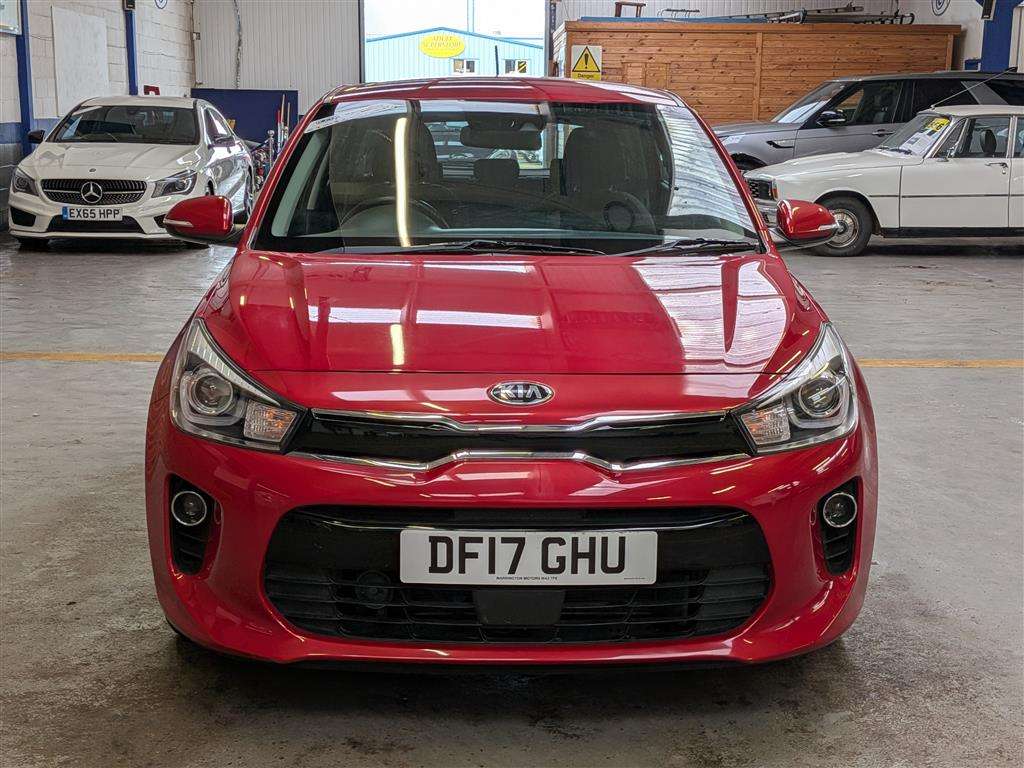 <p>2017 KIA RIO 2</p>