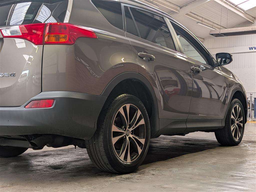 <p>2014 TOYOTA RAV4 ICON D-4D 4X2</p>