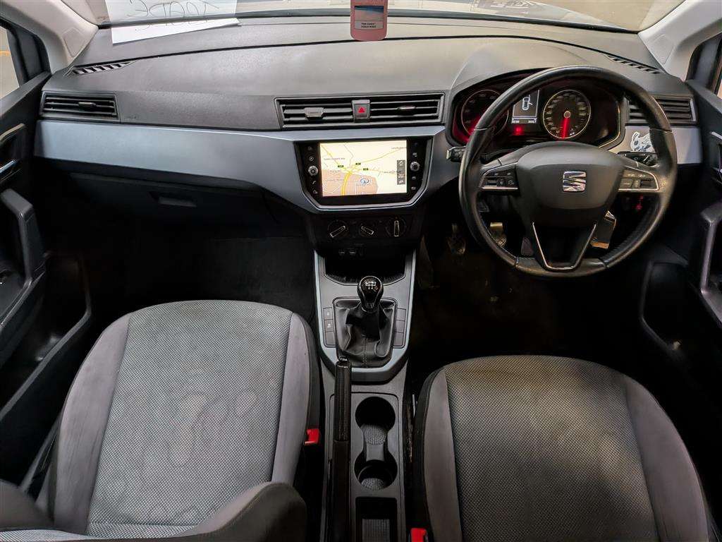 <p>2019 SEAT ARONA SE TECHNOLOGY TSI</p>