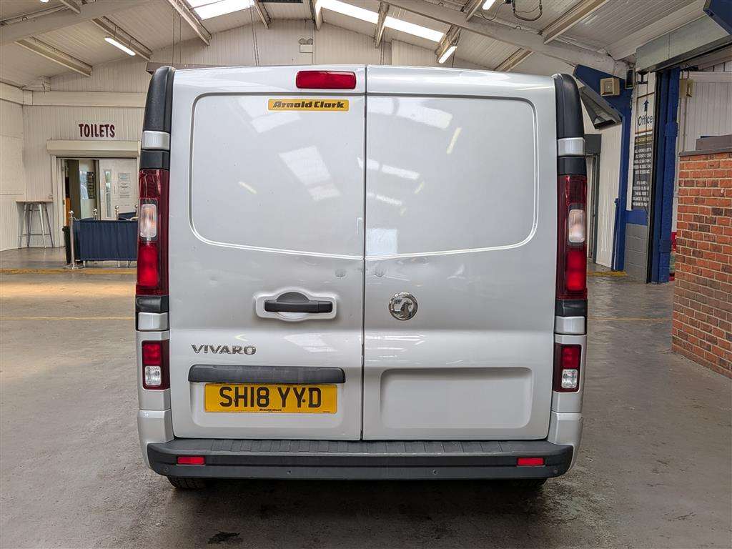 <p>2018 VAUXHALL VIVARO 2900 SPORTIVE CDTI</p>