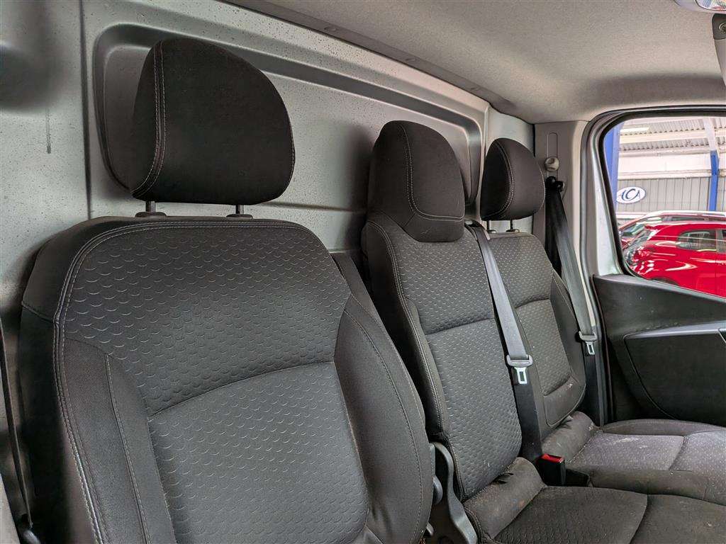 <p>2018 VAUXHALL VIVARO 2900 SPORTIVE CDTI</p>