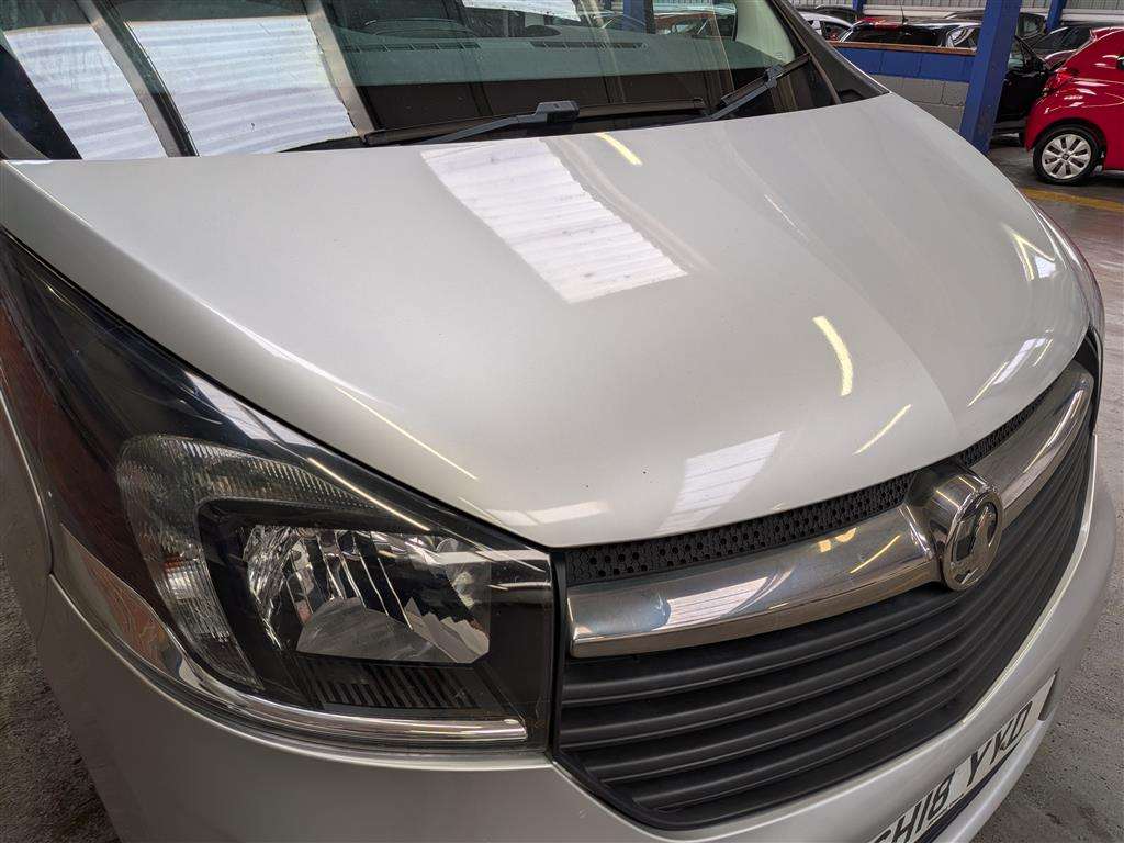 <p>2018 VAUXHALL VIVARO 2900 SPORTIVE CDTI</p>