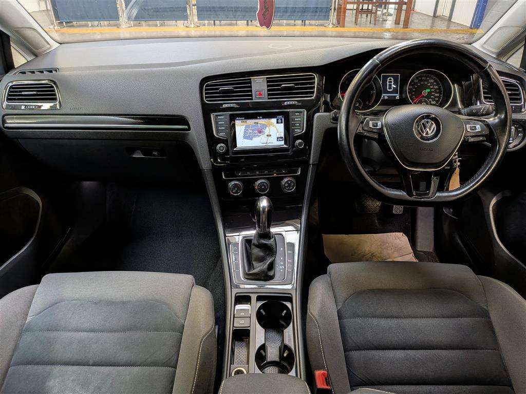 <p>2013 VOLKSWAGEN GOLF GT BLUEMOTION TEC TD</p>