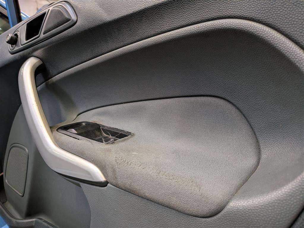 <p>2010 FORD FIESTA ZETEC 95</p>