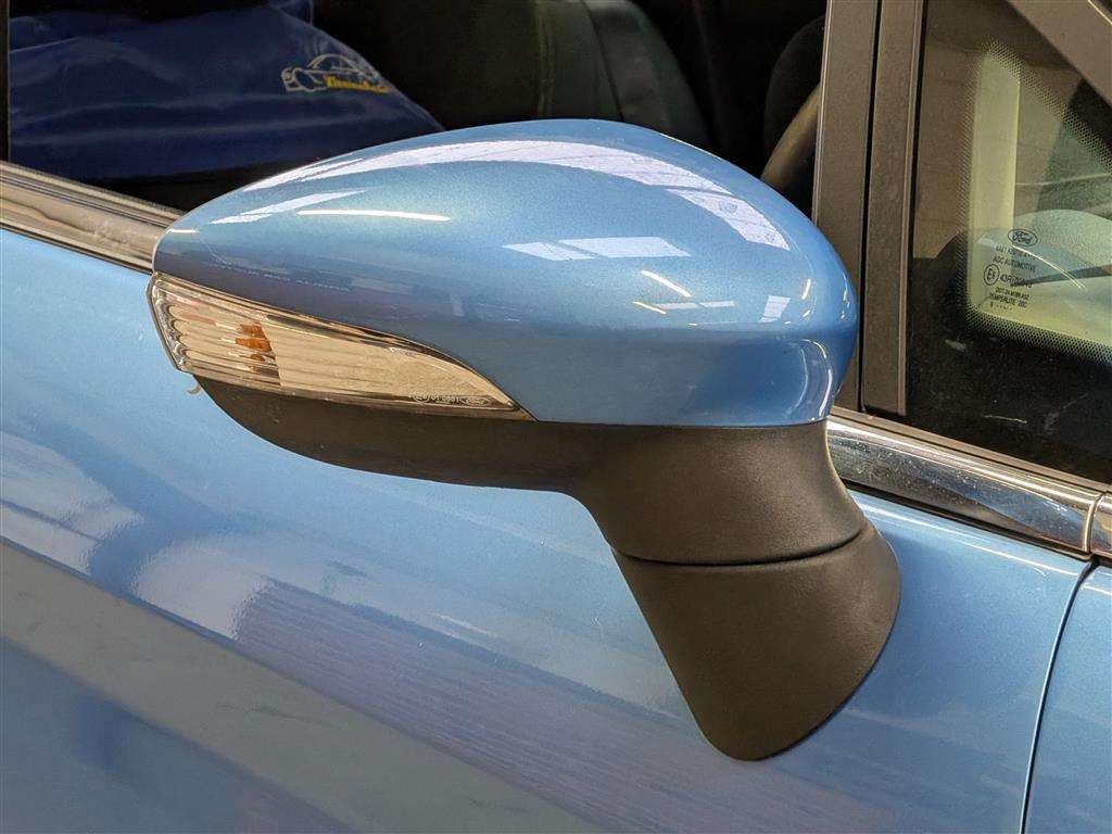 <p>2010 FORD FIESTA ZETEC 95</p>