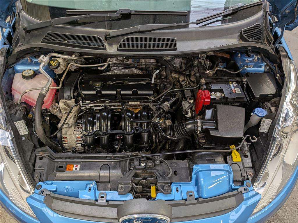 <p>2010 FORD FIESTA ZETEC 95</p>