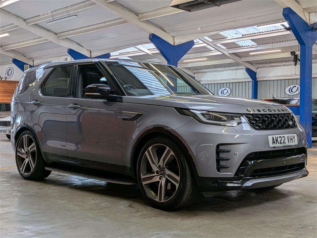 <p>2022 LAND ROVER DISCOVERY R-DYNAM HSE D M</p>