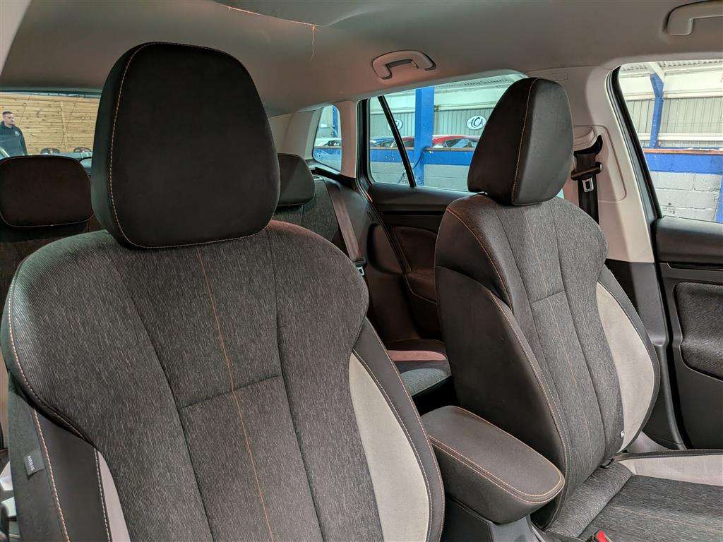 <p>2020 SKODA KAMIQ SE L TSI</p>