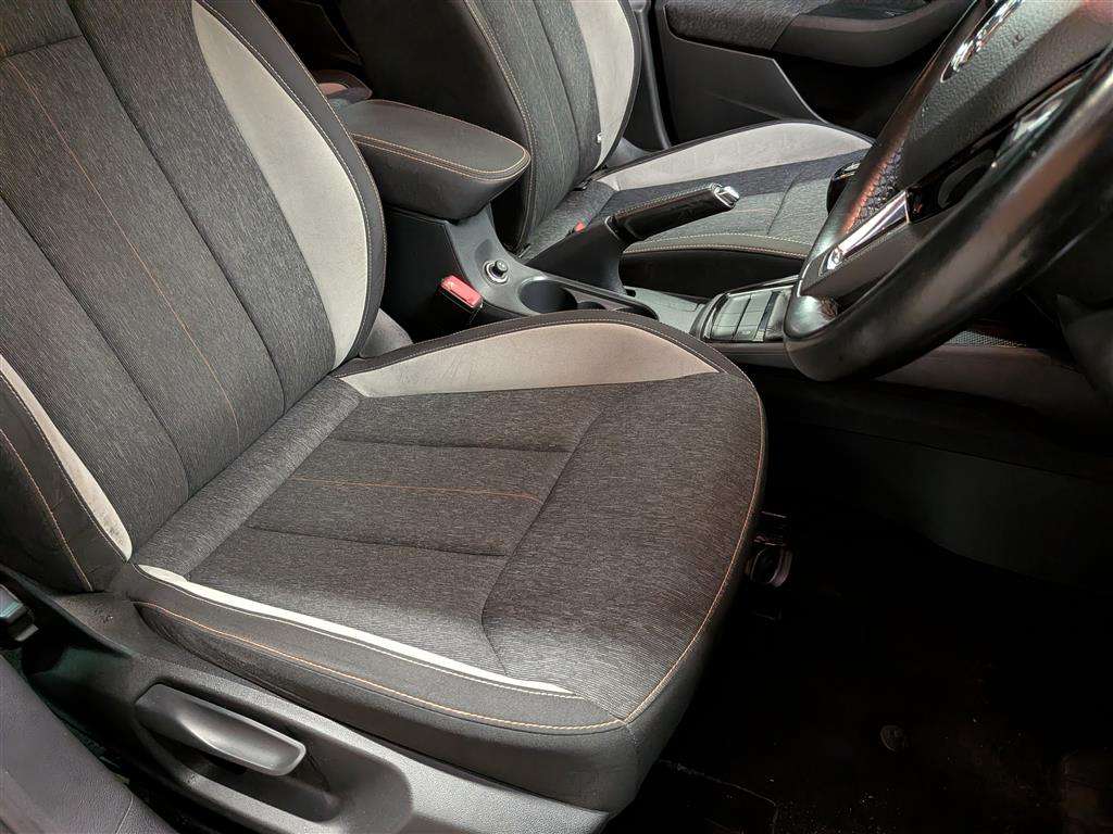 <p>2020 SKODA KAMIQ SE L TSI</p>