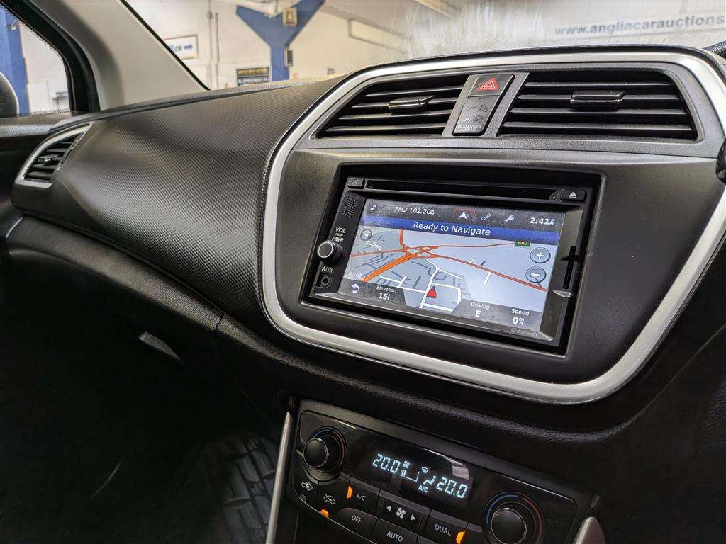 <p>2015 SUZUKI SX4 S-CROSS SZ-T ALLGRIP</p>