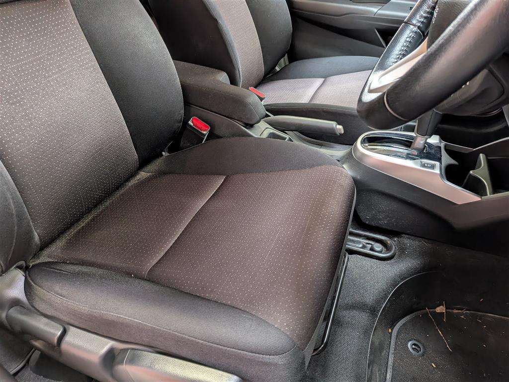 <p>2017 HONDA JAZZ EX I-VTEC CVT</p>
