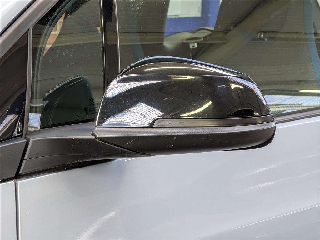 <p>2015 BMW I3</p>