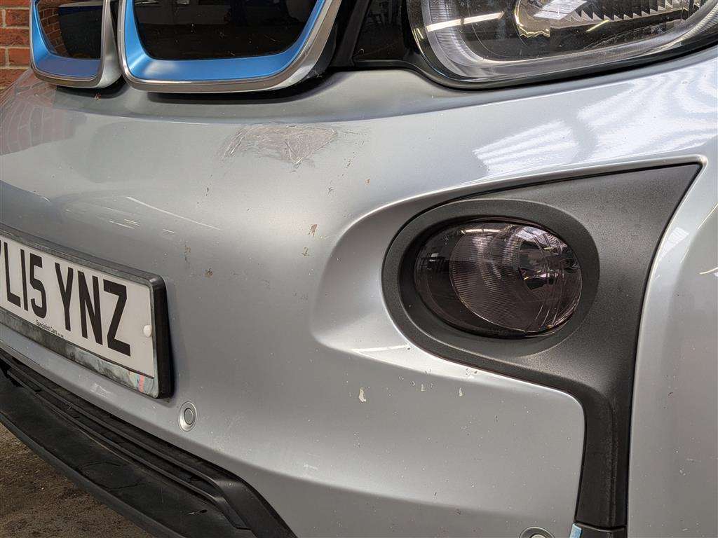 <p>2015 BMW I3</p>