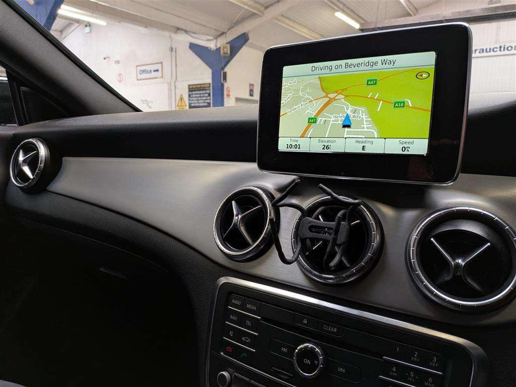 <p>2015 MERCEDES-BENZ CLA180 AMG SPORT AUTO</p>