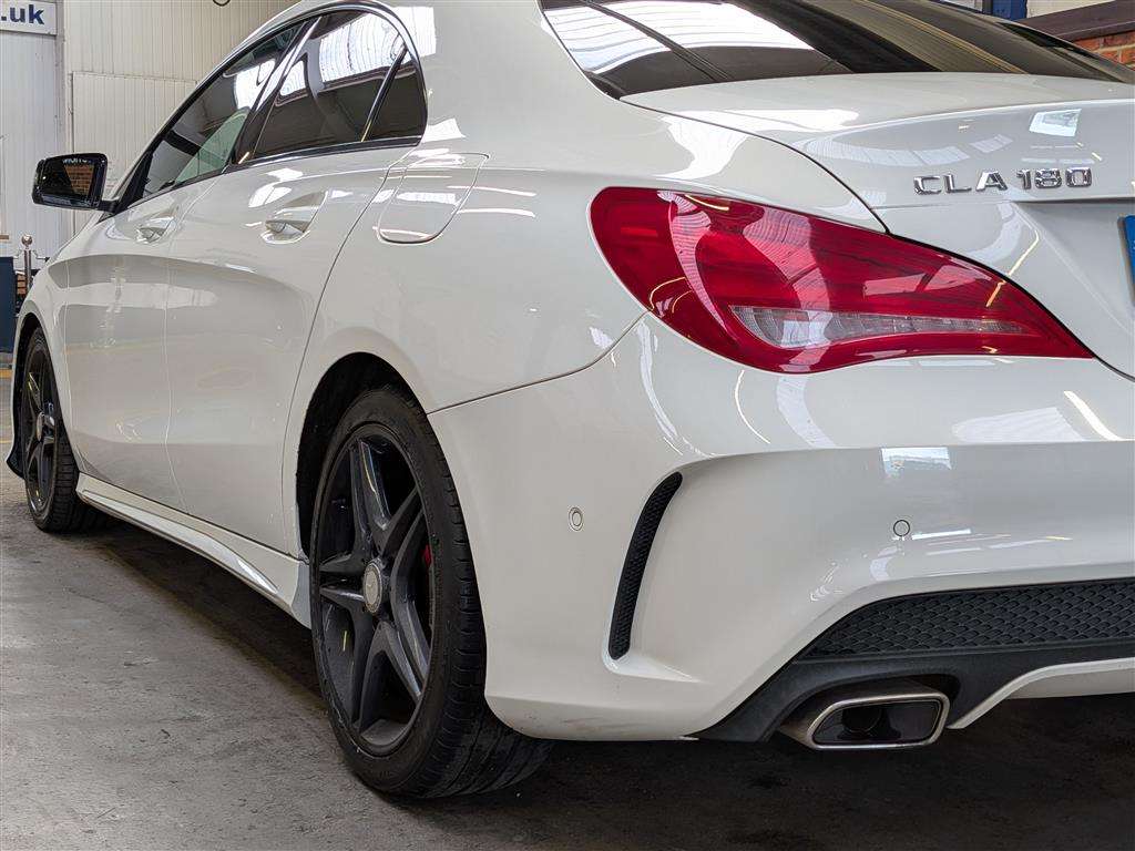 <p>2015 MERCEDES-BENZ CLA180 AMG SPORT AUTO</p>