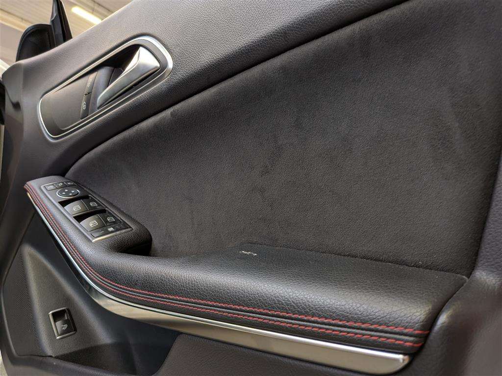 <p>2015 MERCEDES-BENZ CLA180 AMG SPORT AUTO</p>