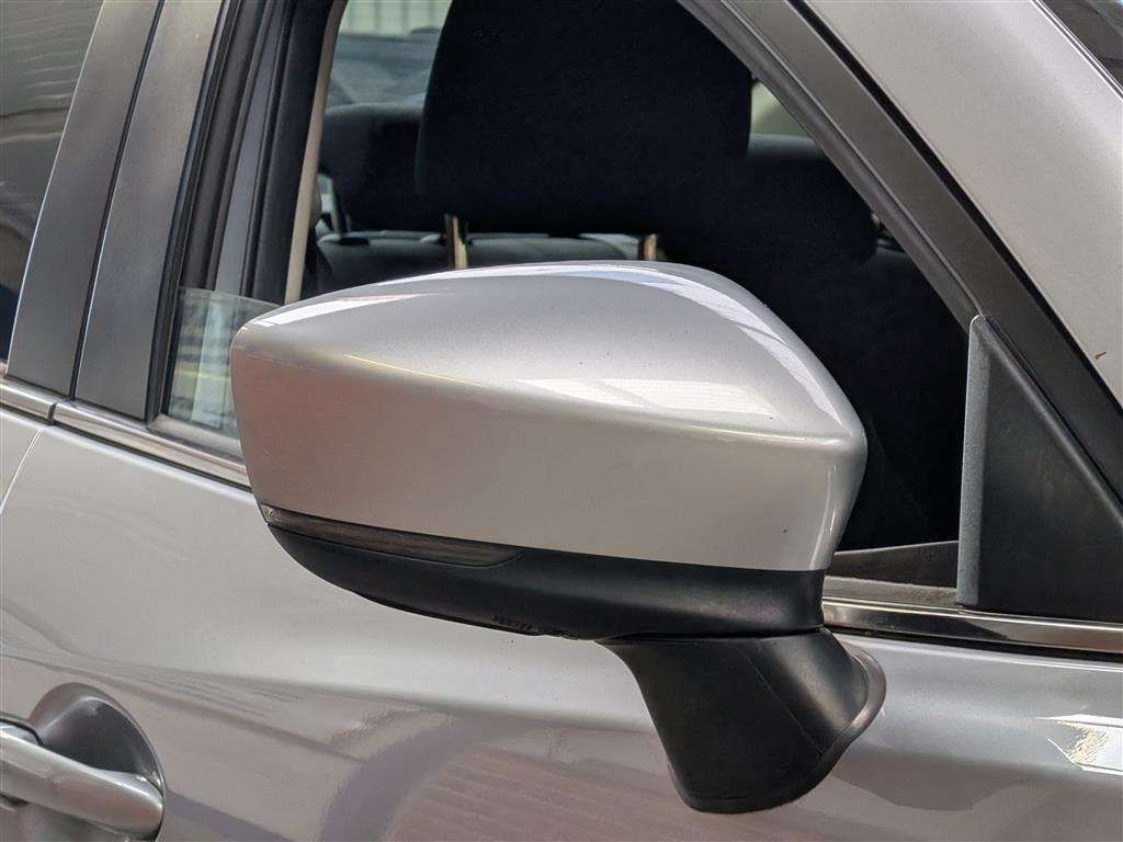 <p>2017 MAZDA 3 SE-L NAV</p>