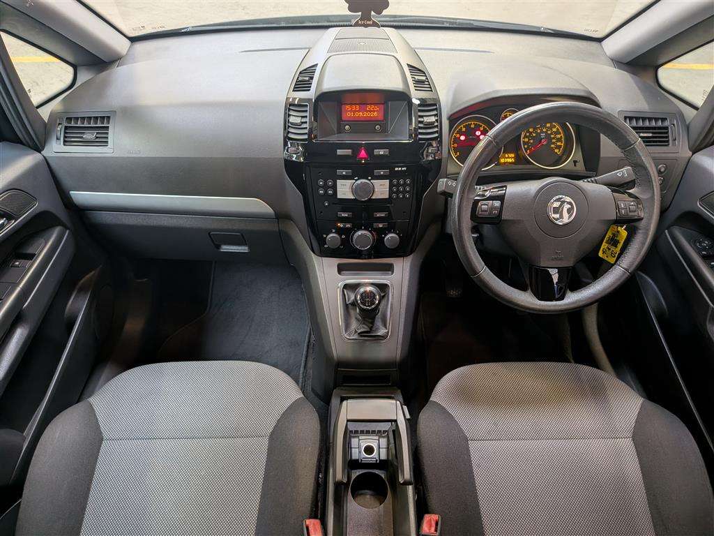 <p>2014 VAUXHALL ZAFIRA EXCLUSIV</p>