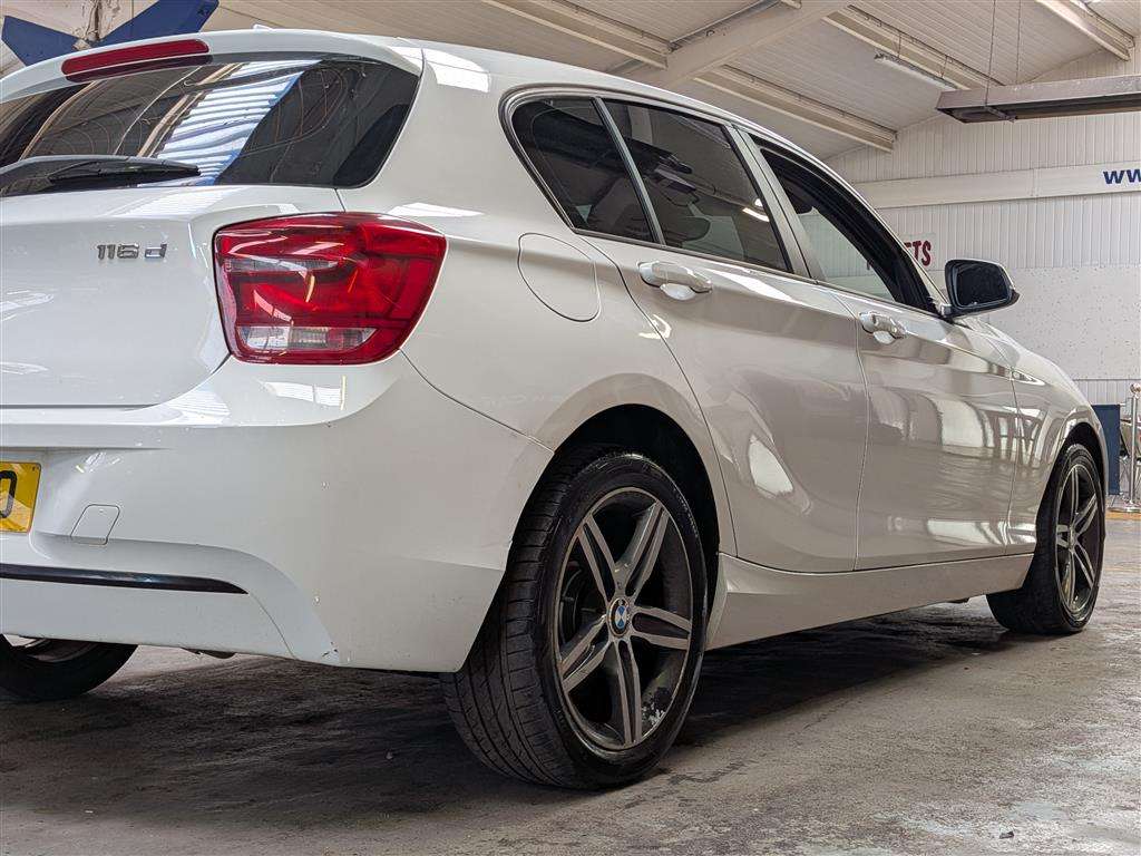<p>2013 BMW 116D SPORT</p>