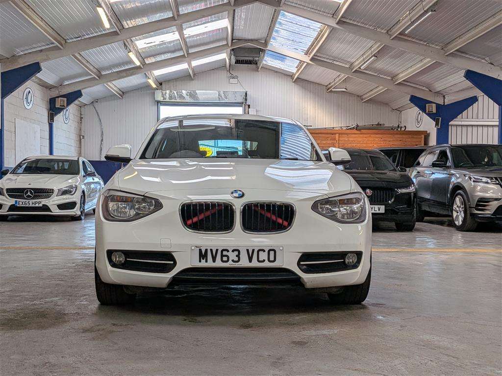 <p>2013 BMW 116D SPORT</p>