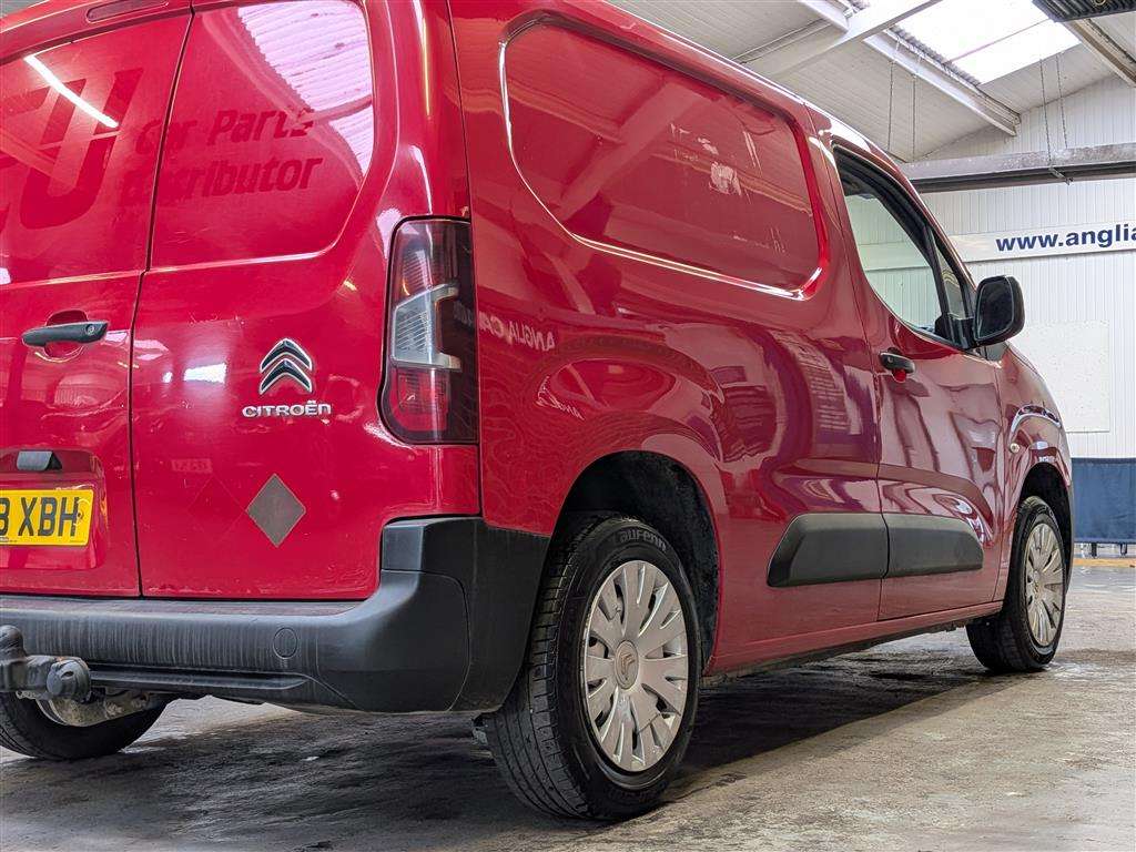 <p>2019 CITROEN BERLINGO 650 X BLUEHDI</p>
