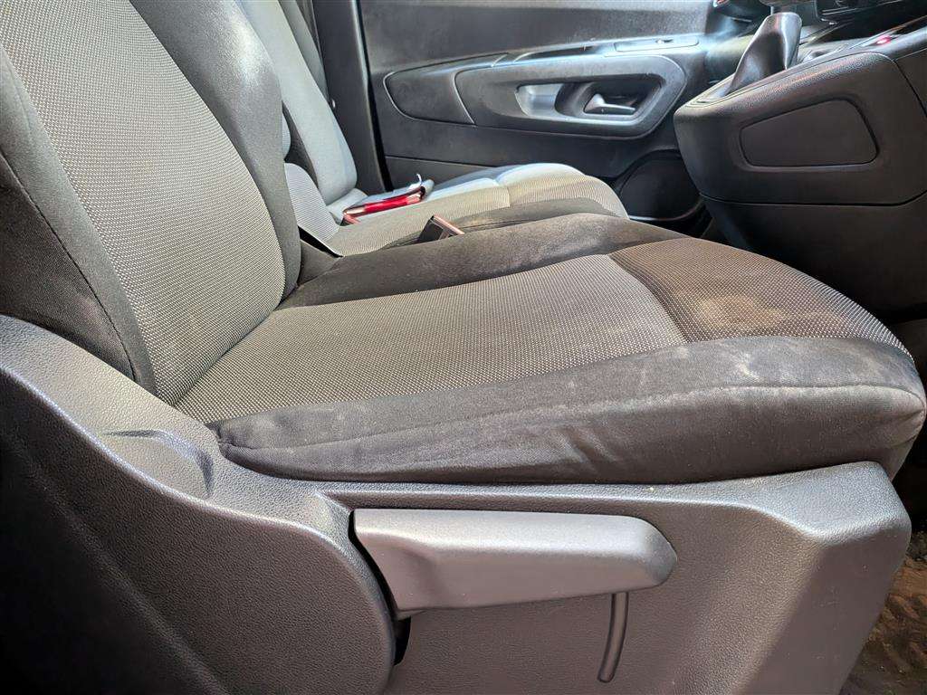 <p>2019 CITROEN BERLINGO 650 X BLUEHDI</p>