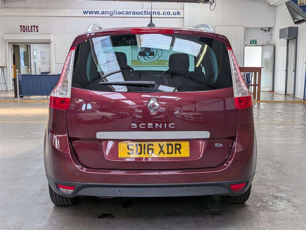 <p>2016 RENAULT GRAND SCENIC LIMITED NAV</p>