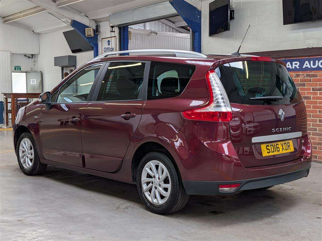 <p>2016 RENAULT GRAND SCENIC LIMITED NAV</p>