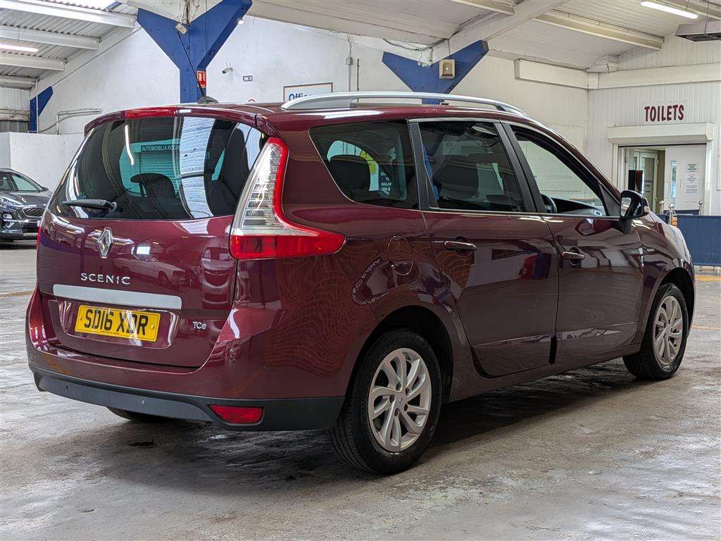 <p>2016 RENAULT GRAND SCENIC LIMITED NAV</p>