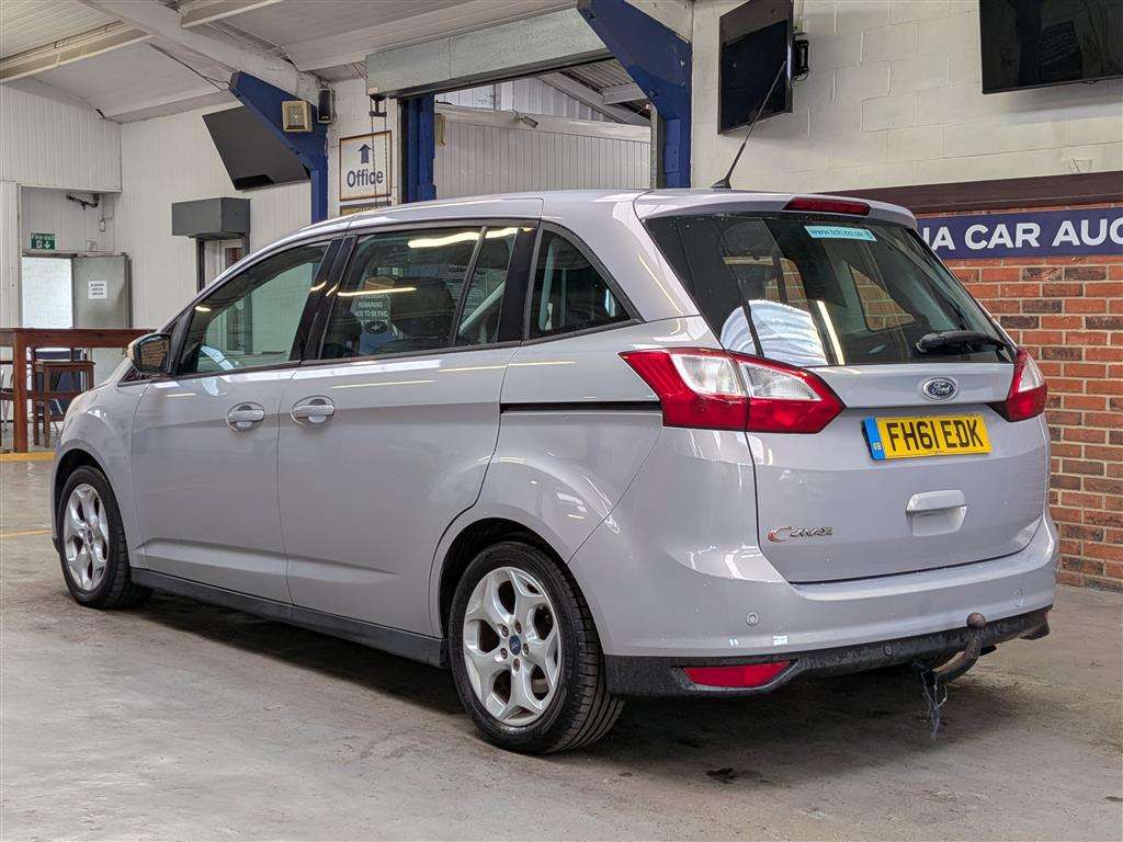 <p>2012 FORD GRAND C-MAX ZETEC</p>