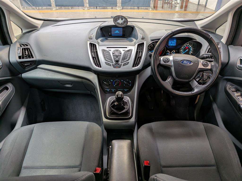 <p>2012 FORD GRAND C-MAX ZETEC</p>