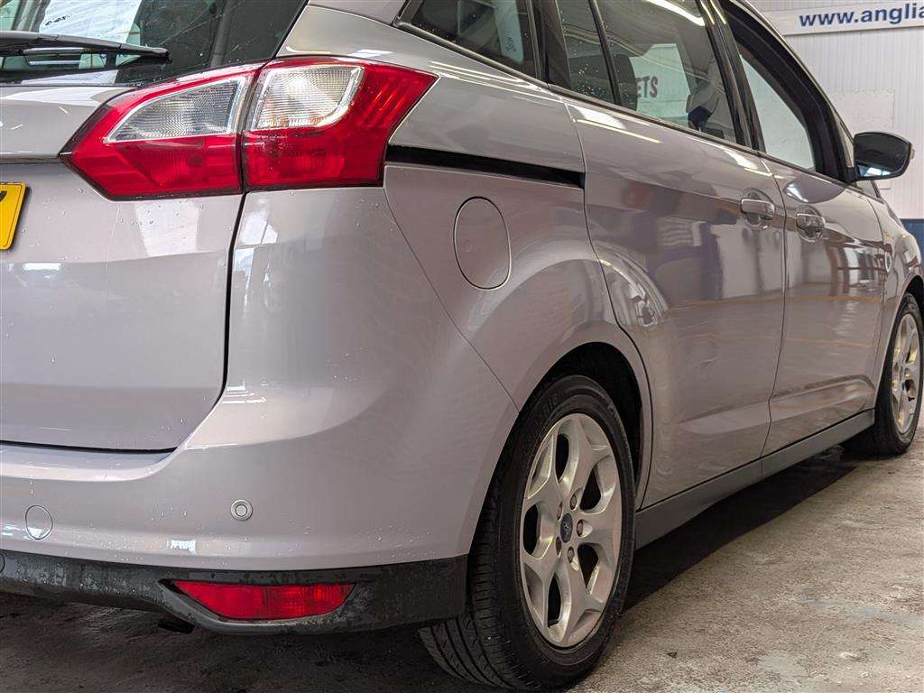 <p>2012 FORD GRAND C-MAX ZETEC</p>