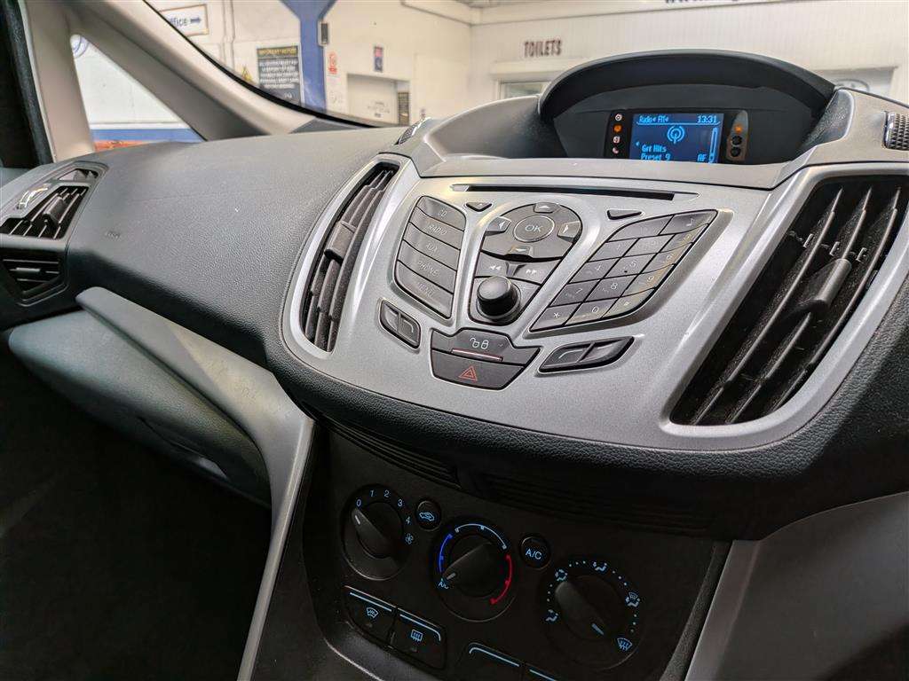 <p>2012 FORD GRAND C-MAX ZETEC</p>
