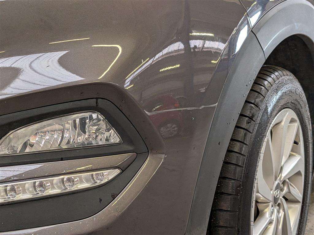 <p>2016 HYUNDAI TUCSON SE NAV B-DRIVE 2WD</p>