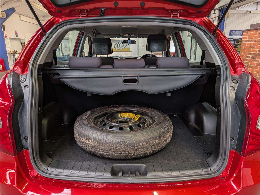 <p>2015 SSANGYONG KORANDO SE4</p>