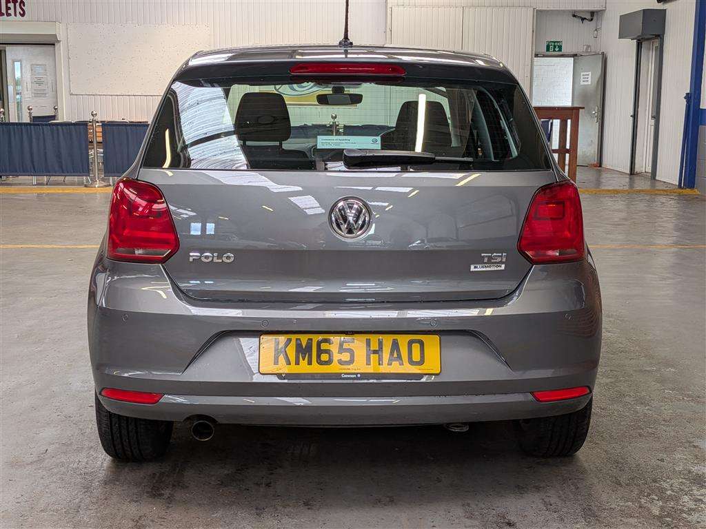 <p>2015 VOLKSWAGEN POLO SE TSI</p>